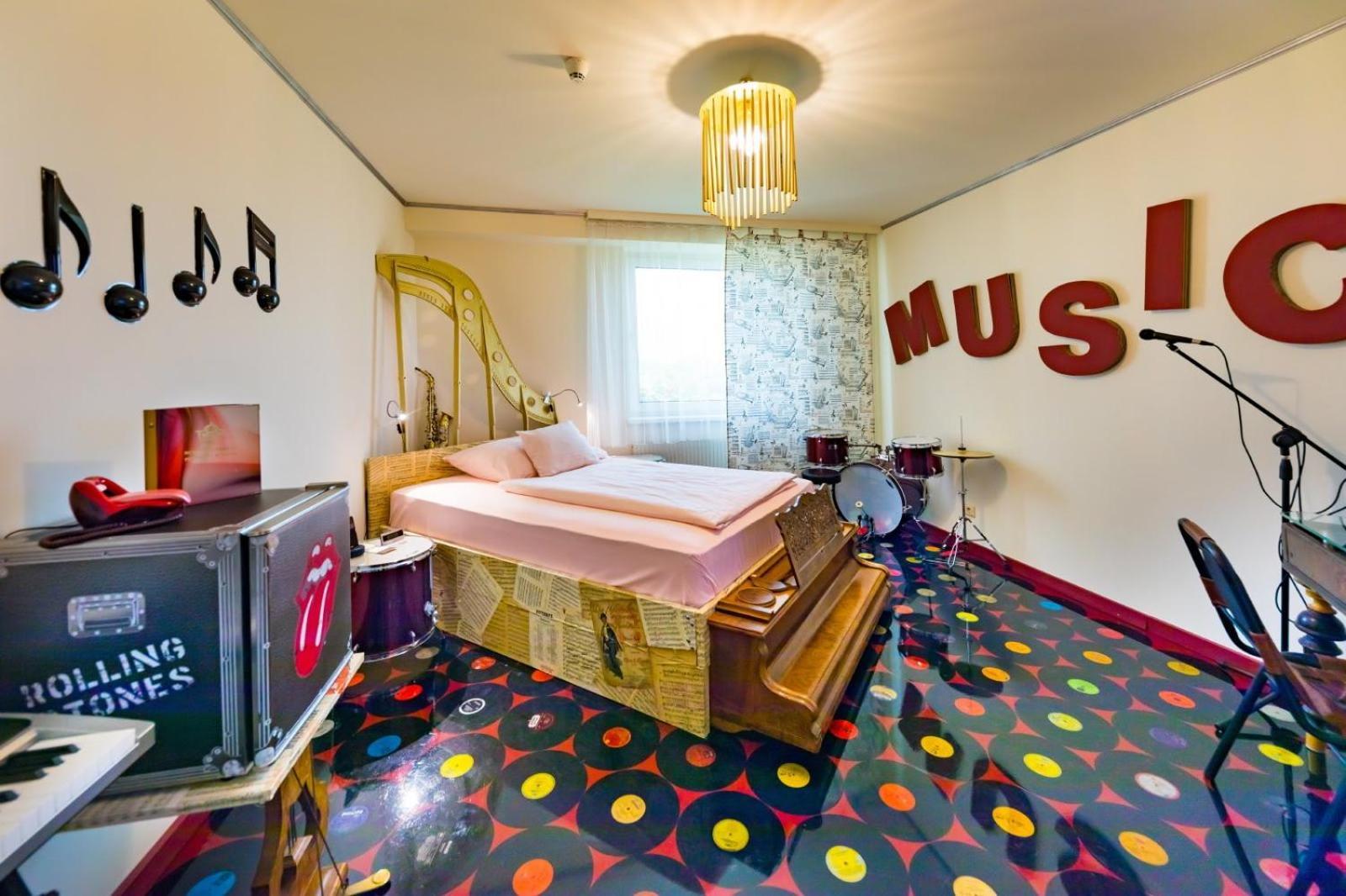 Hotel Freizeittempel Wiener Neustadt Eksteriør bilde
