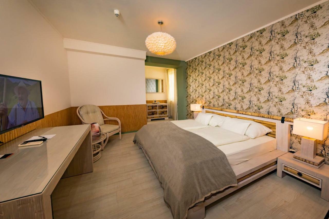 Hotel Freizeittempel Wiener Neustadt Eksteriør bilde